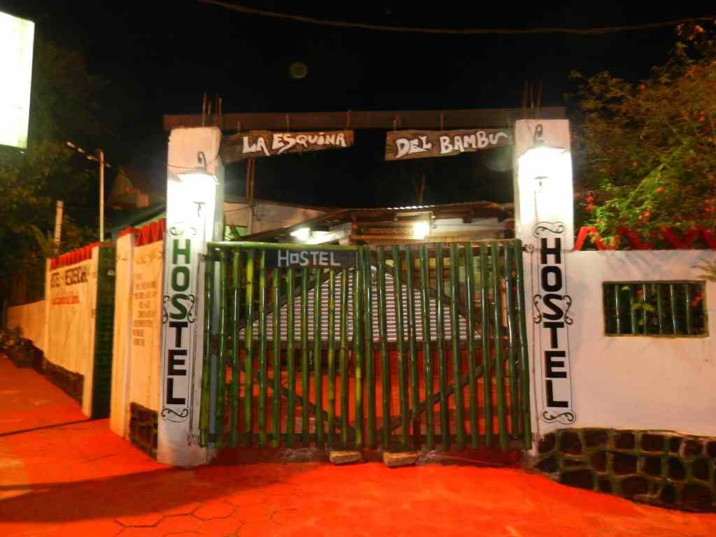 La Esquina Del Bambu Hotel Puerto Iguazu Exterior photo
